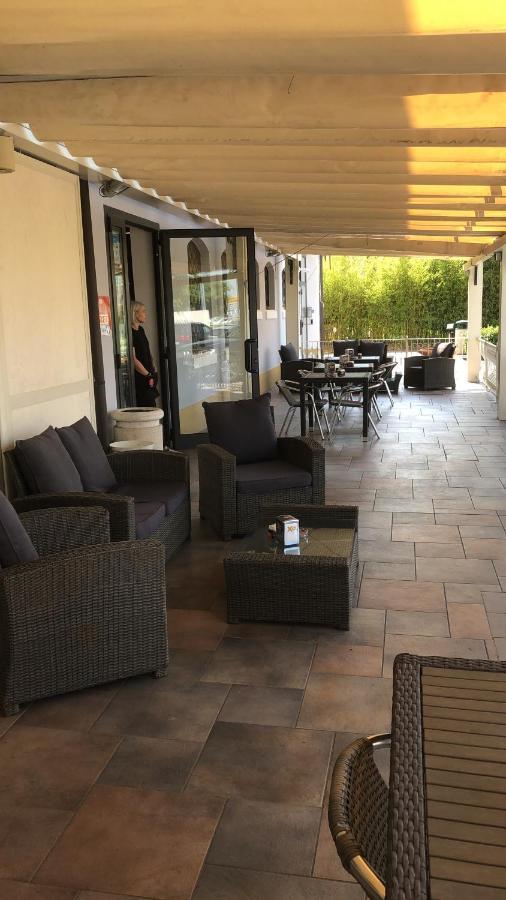 Il Borgo Ξενοδοχείο Μόντενα Εξωτερικό φωτογραφία